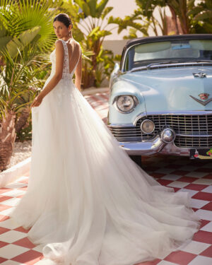 28 Luna Novias